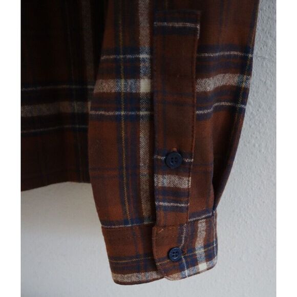 Pendleton Women's Sz M Brown/Navy Plaid Lodge Button-Up Wool L/S Shirt - Picture 4 of 6